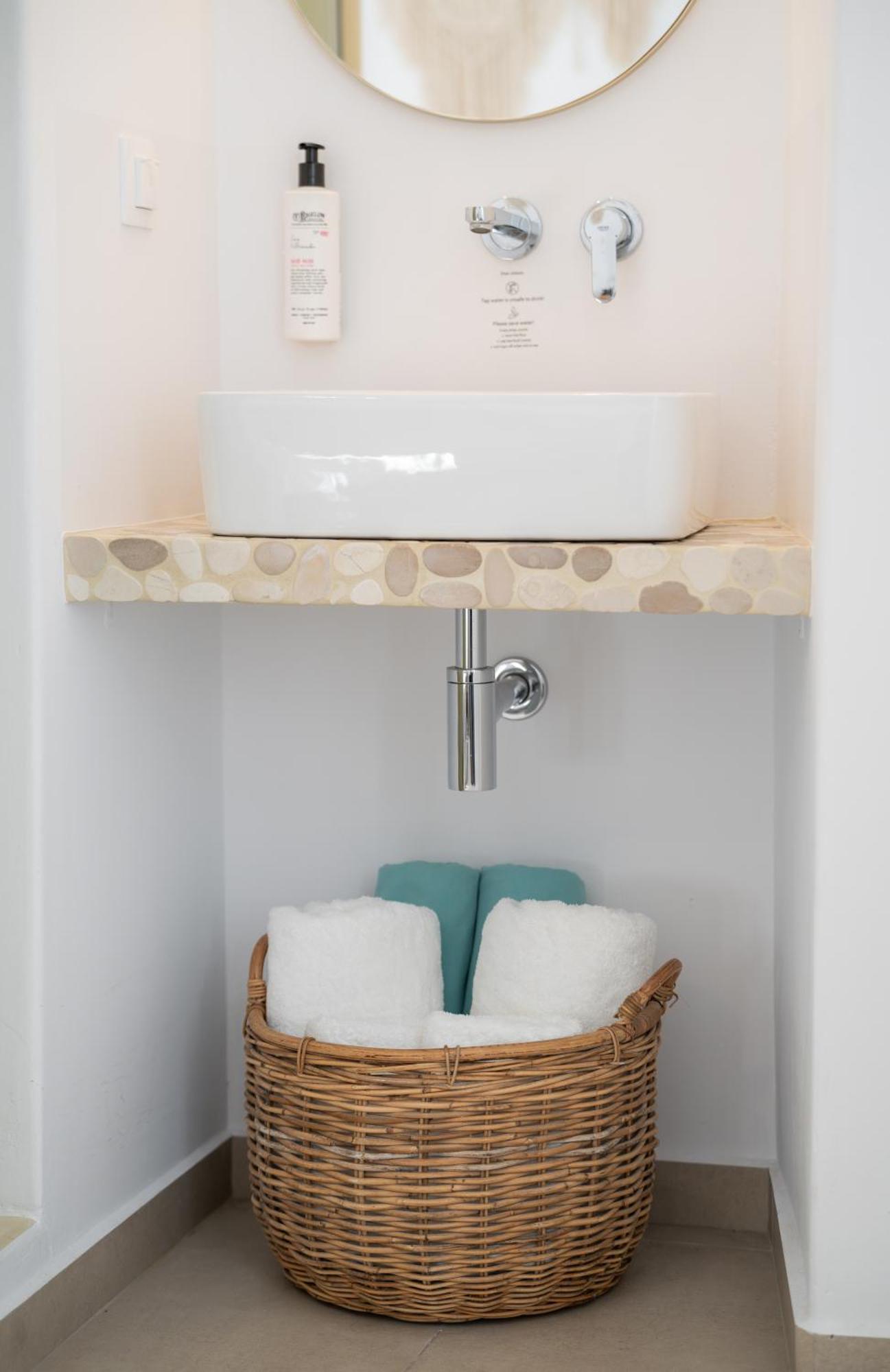 Skepi Rooms Mykonos Town الغرفة الصورة